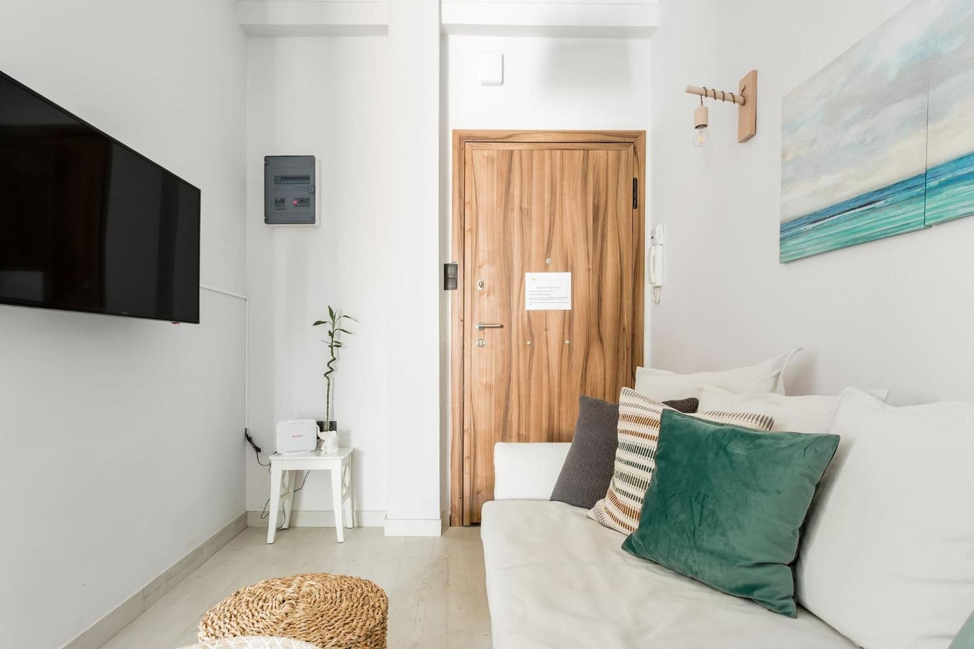 Romantic Love-Nest Studio Near Acropolis & Metro أثينا المظهر الخارجي الصورة
